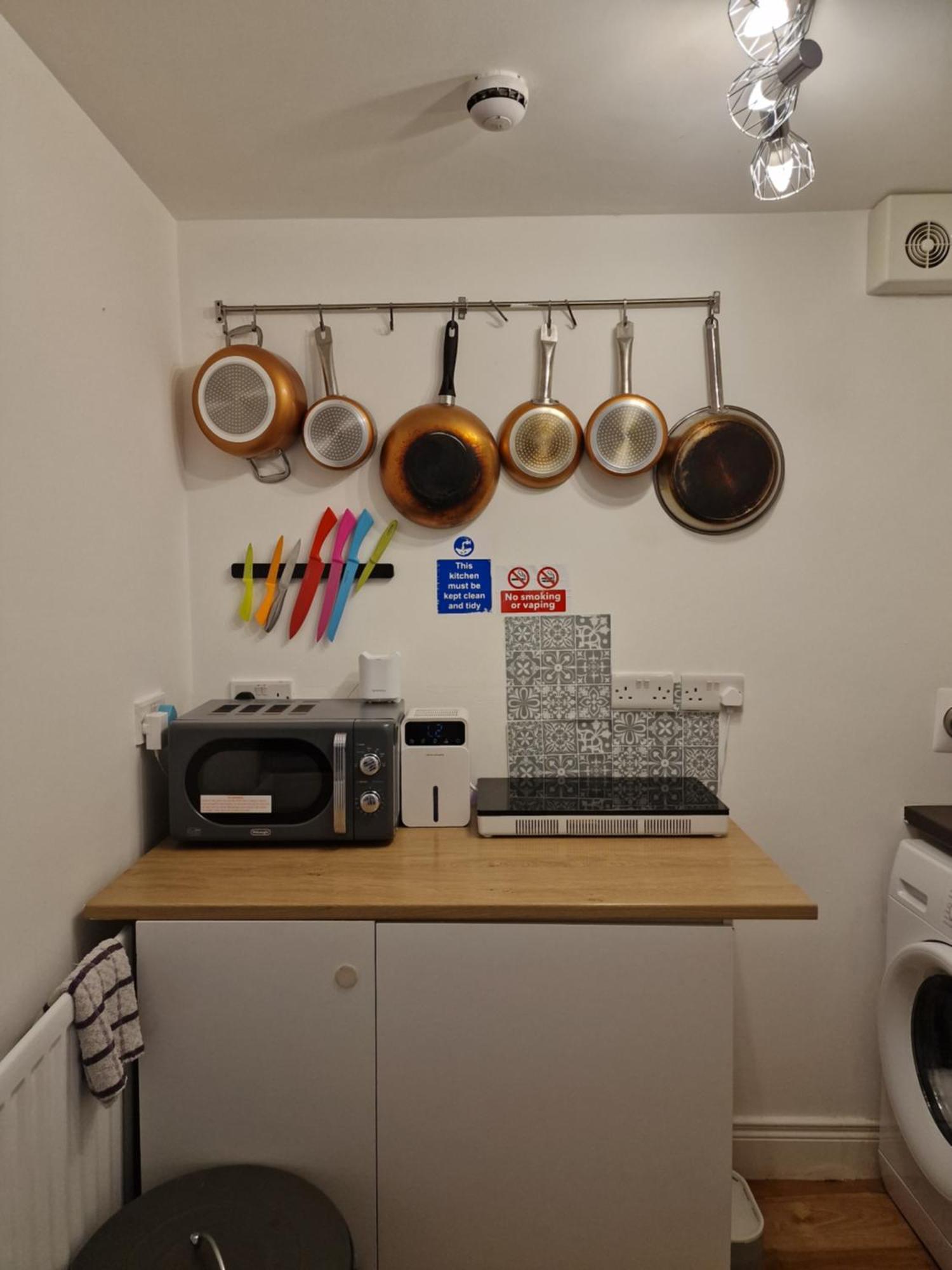 הוסטל Aunty Katie'S House, Ni Tourist Board Certified & Located On The Main Oldpark Road To Belfast, With Free Continental Breakfast & Free Ultra Fast Sky Internet, Free Sky Sports & Free Sky Cinema, Self-Check In After 10Pm Gmt מראה חיצוני תמונה